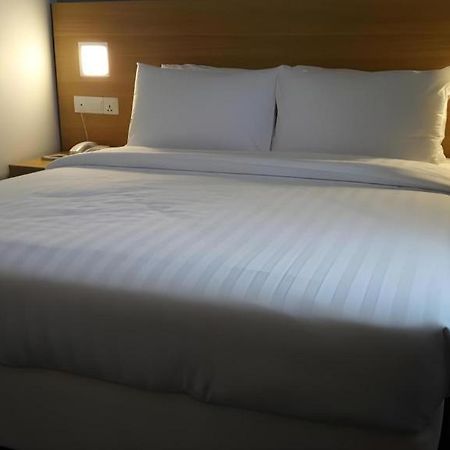 Hotel Seri Perkasa Kota Kinabalu Kültér fotó